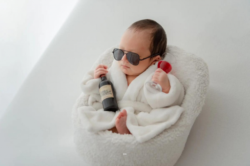 广东宝宝被蜜蜂蛰了 广东宝宝被蜜蜂蛰了